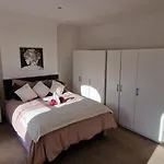 Cultural Epicenter, 4 Bedroom, More To Do Than You Can Do!