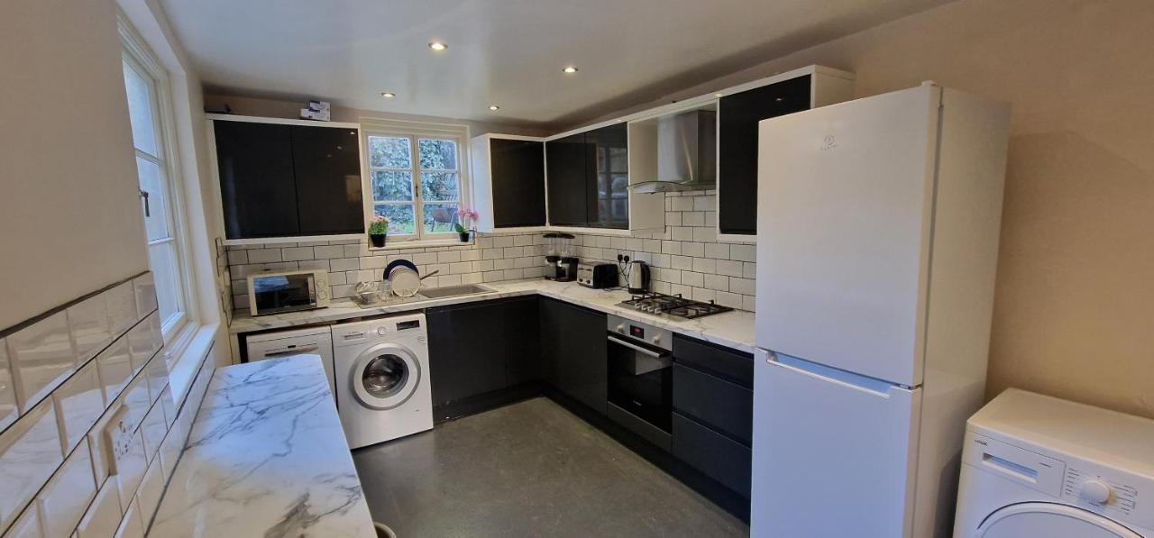 Appartamento Cultural Epicenter, 4 Bedroom, To Do Than Do! Londra