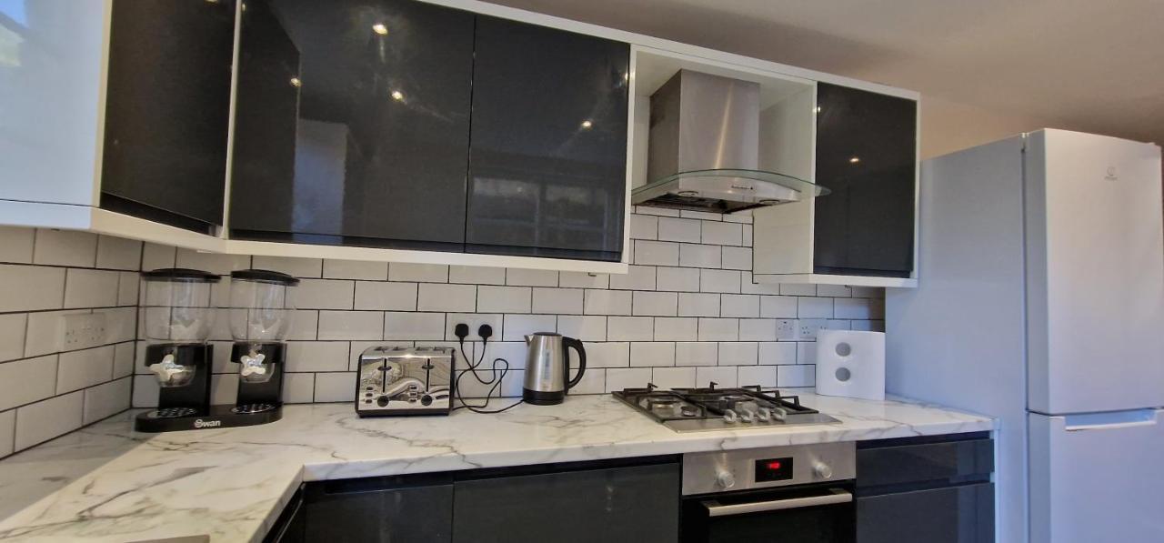Cultural Epicenter, 4 Bedroom, To Do Than Do! Appartamento Londra